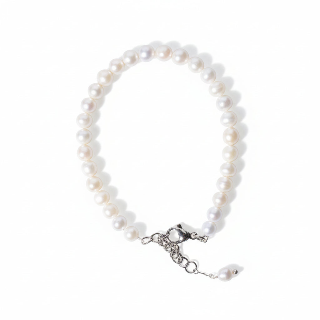 Gourd Charm Pearl Bracelet – Symbol of Good Fortune & Prosperity
